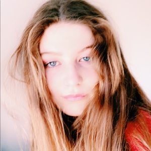 Meet your Posher, Reagan